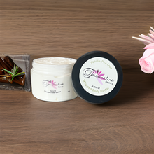 Load image into Gallery viewer, Vanilla-Pea Cruz